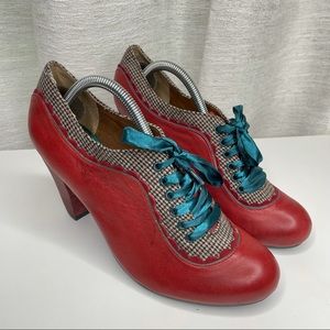 Poetic Licence Backlash Red Leather Oxford Heels